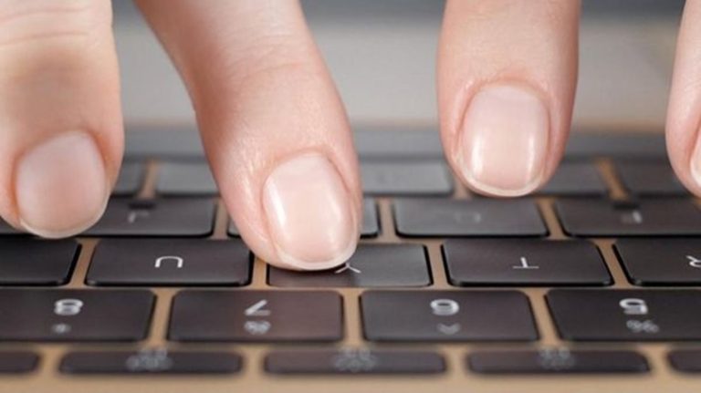 Bàn Phím Laptop Không Gõ được