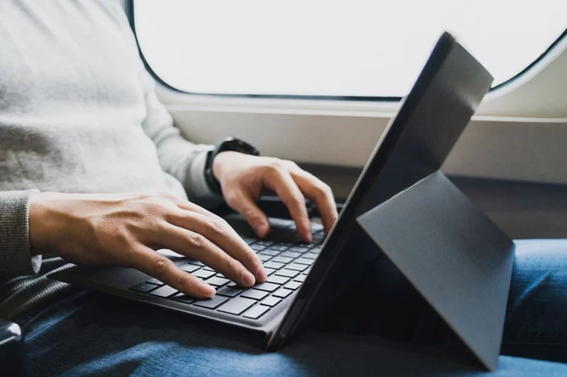 Cách Khóa Bàn Phím Laptop Win 11