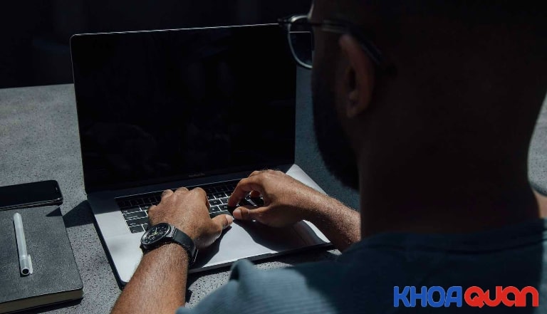 Laptop Khởi đông Không Lên Màn Hình