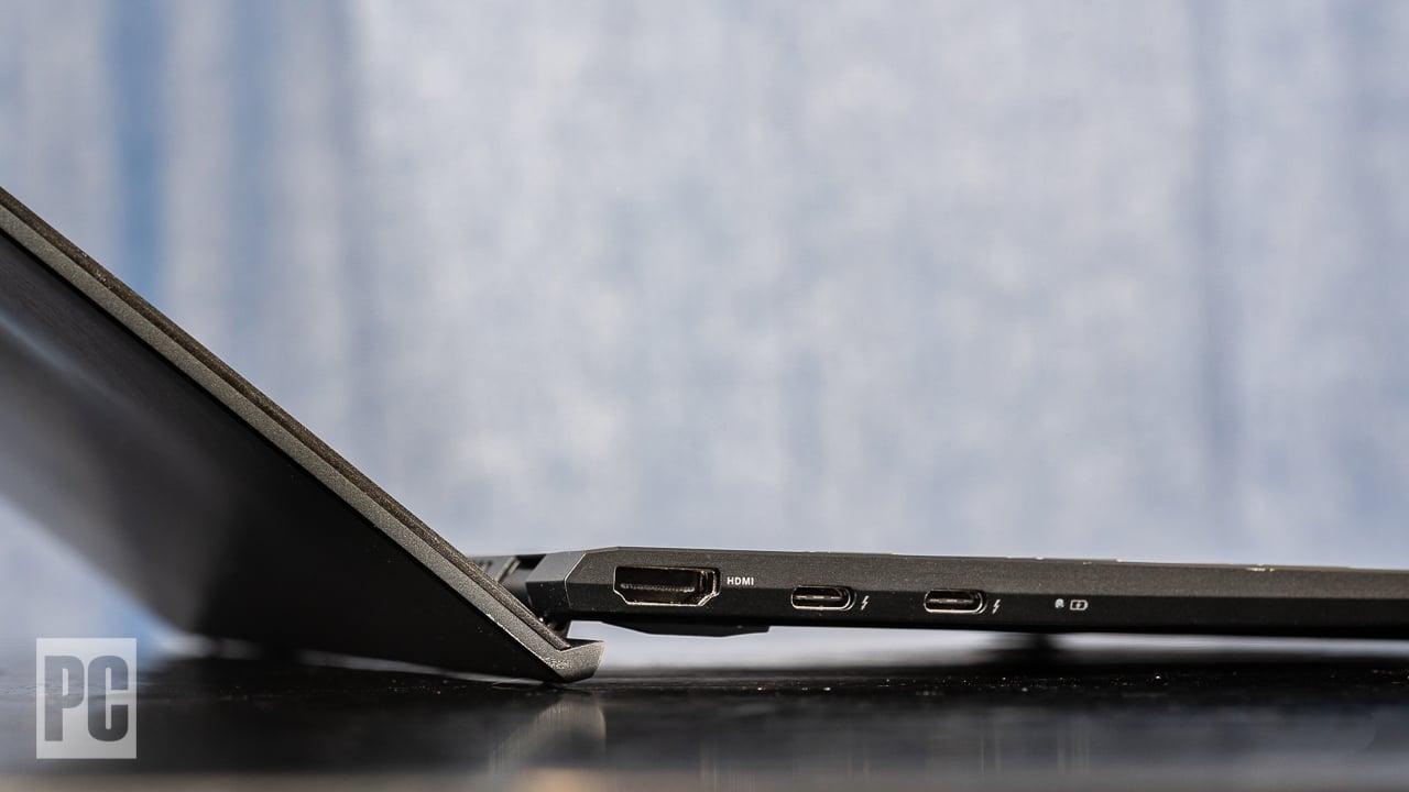 Asus ZenBook with Thunderbolt 4
