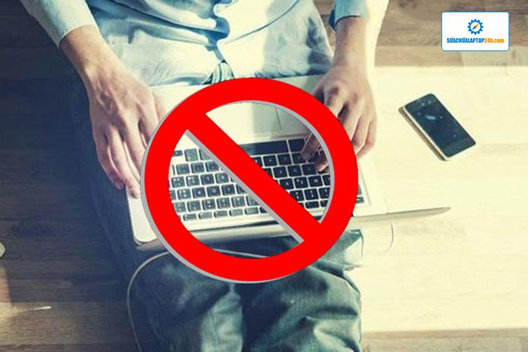 sử dụng laptop đúng cách