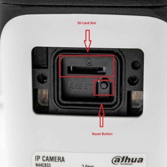 Bước 1: Xác định vị trí nút reset trên camera Dahua